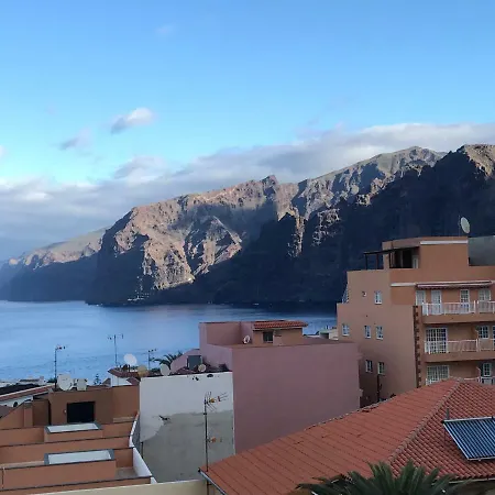 Sunset Oasis Of Gigantes * Puerto de Santiago (Tenerife)